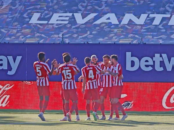 El Atlético se afianza en la tercera plaza