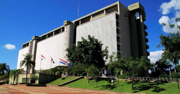 Bloomberg destaca manejo de política monetaria del BCP