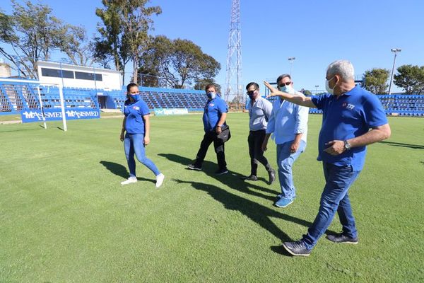 Inspeccionaron el estadio de Olimpia y Sol de América - Fútbol - ABC Color