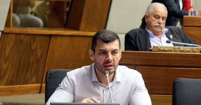 Diputado propone extender plazo para no ingresar a Informconf