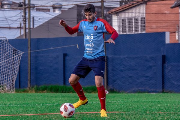 Cerro intensifica los trabajos y ya piensa en prácticas de fútbol