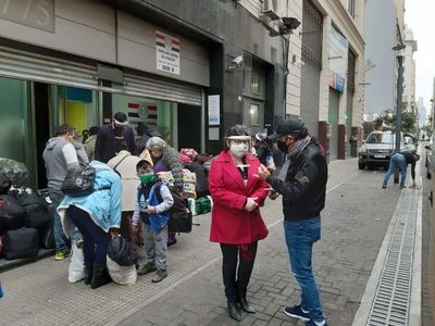 Retornan 180 paraguayos desde Argentina y ya suman más de 1.500 - Nacionales - ABC Color