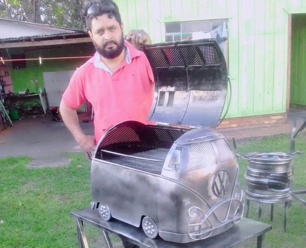 Asaderos itavypa en redes por una “kombi parrilla” | Crónica