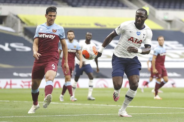 Balbuena fue titular en otra derrota de West Ham | Crónica