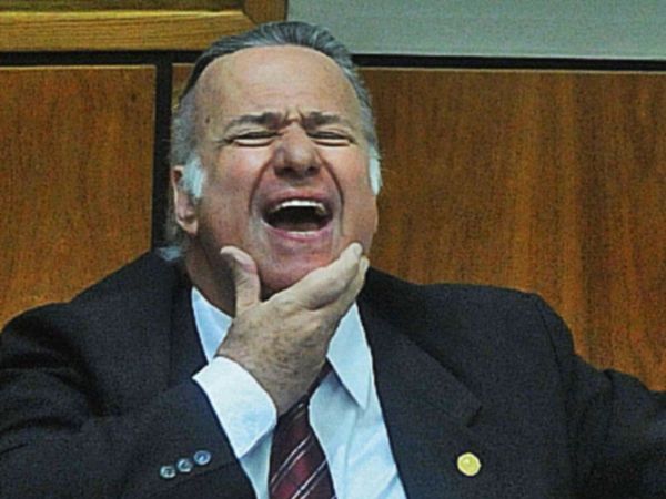 González Daher salió de la función pública con más de 90 inmuebles