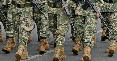 Militares con COVID-19 en Ayolas salieron a “farrear” y hacían compras en comercios