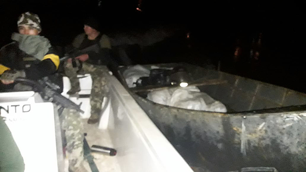 Incautan mercaderias en el rio Parana