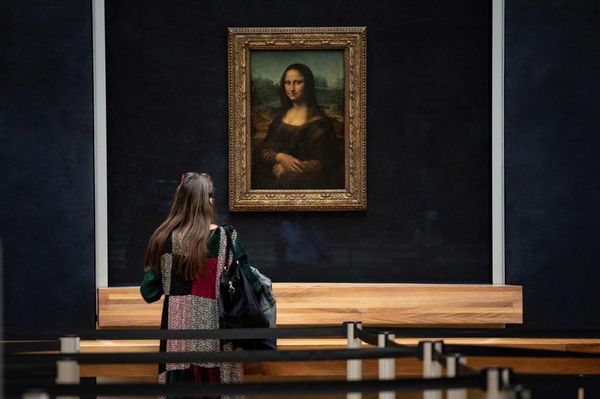El Louvre adapta su reapertura para conquistar al público local  - Artes Plásticas - ABC Color
