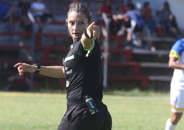 HOY / Árbitros y asistentes electos para la vuelta del fútbol