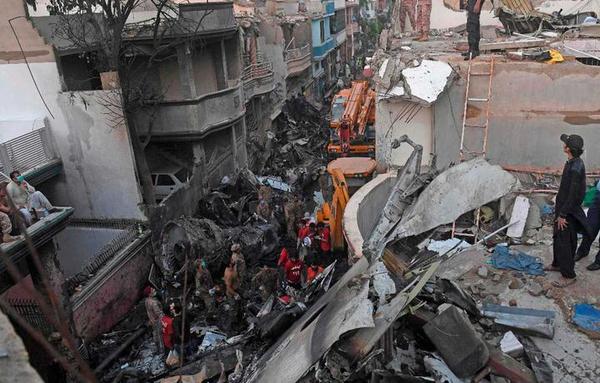 Accidente aéreo en Pakistán se dio por negligencia