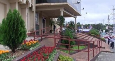 Covid-19: 50 funcionarios de la municipalidad de Lambaré dan negativo al hisopado | Noticias Paraguay