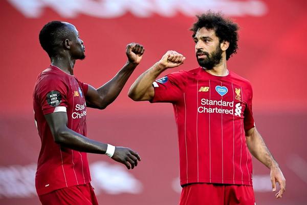 El Liverpool golea y puede ser campeón este jueves