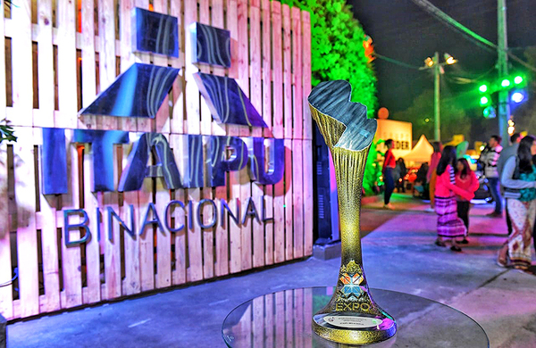 En Noche de Premiación, resaltan temática sustentable de stand de ITAIPU en la Expo 2019