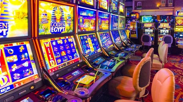 Trabajadores de casinos piden reapertura de locales con protocolos sanitarios - ADN Paraguayo