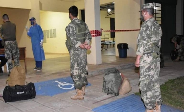 HOY / Armada admite que militares se fueron de fiesta en vez de guardar cuarentena