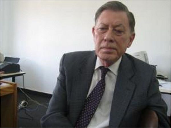 Falleció el ex senador y sacerdote Juan María Carrón