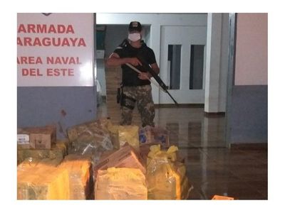 Tras disparos intimidatorios, Prefectura Naval decomisa carga de contrabando en río Paraná