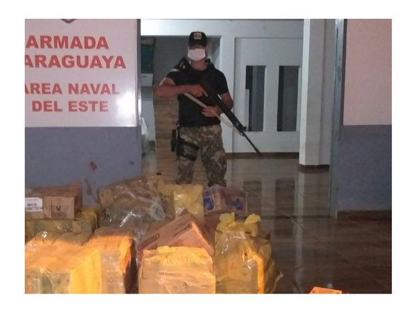 Tras disparos intimidatorios, Prefectura Naval decomisa carga de contrabando en río Paraná