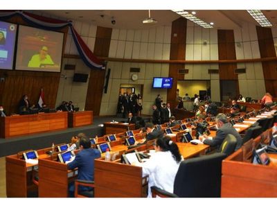Industria nacional tendrá 40% de preferencia en las compras públicas