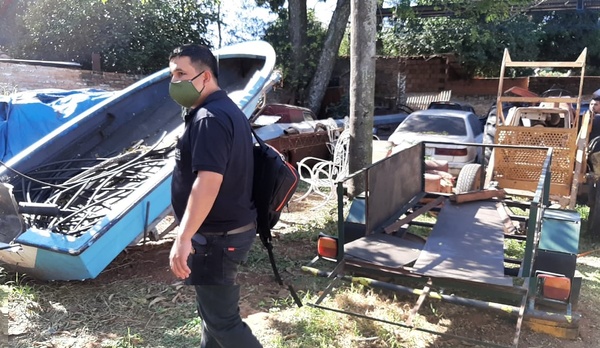 Intervienen un taller mecánico por supuesta falta de declaración de Impacto Ambiental » Ñanduti