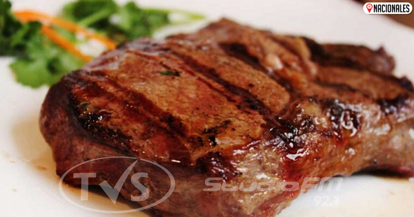 Carne más cara: monopolio de frigoríficos regula mercado a su antojo, acusan ganaderos