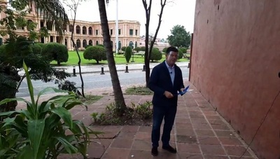 Alegre lleva a Abdo un proyecto que "ayude" a tomar una decisión sobre ley de exoneración de facturas de ANDE y ESSAP » Ñanduti