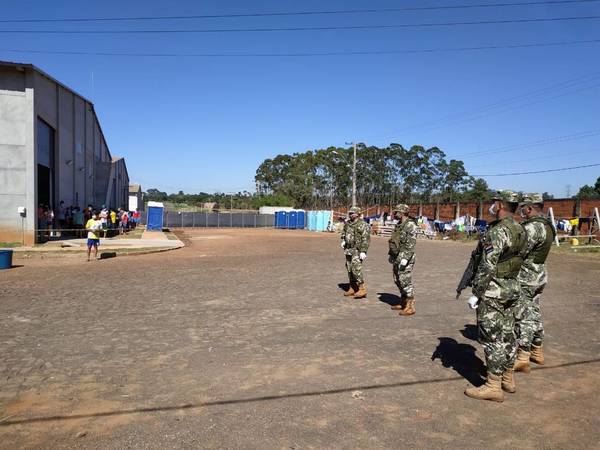 Marinos no tuvieron contacto con mujeres albergadas, alegan - ADN Paraguayo