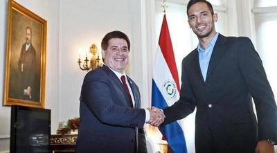 ¿Roque Santa Cruz es precandidato presidencial de HC? – Prensa 5