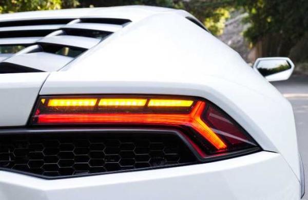 'Es solo un auto': compra un Lamborghini y lo chocha a los 20 minutos de haberlo comprado - SNT