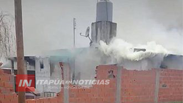 SAQUEAN Y QUEMAN CASAS DE PARAGUAYOS EN ARGENTINA