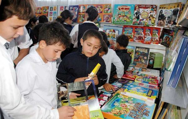 Libros escolares fueron los más vendidos durante la cuarentena - Nacionales - ABC Color