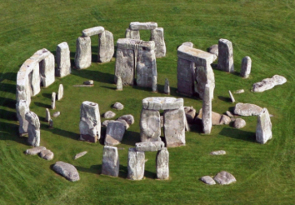 Descubren compleja estructura prehistórica cerca del Stonehenge - El Trueno