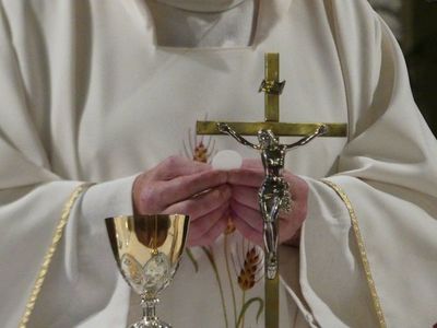 Joven denuncia supuesto abuso sexual de parte de sacerdote