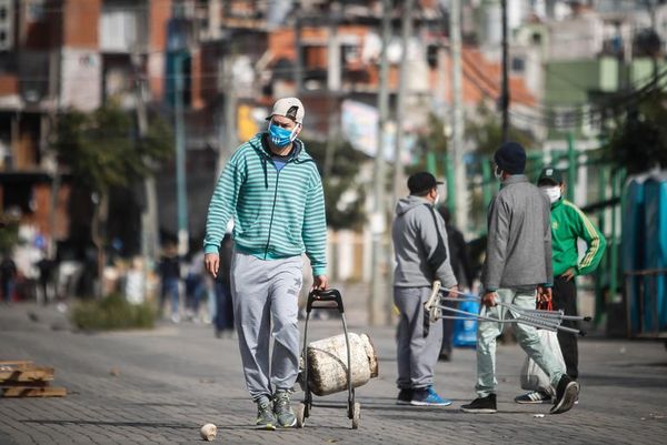 Argentina supera 50.000 casos de covid-19 e impondrá restricciones al confinamiento  - Mundo - ABC Color