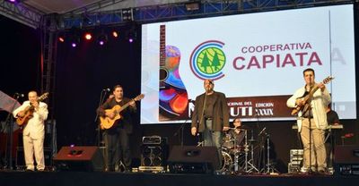 Itauguá celebra con show virtual - Artes y Espectáculos - ABC Color