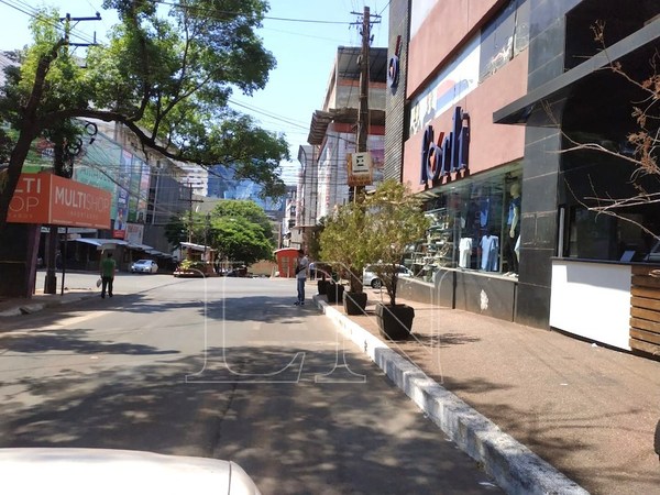 Sequera: Por ahora, Ciudad del Este no retrocede - ADN Paraguayo