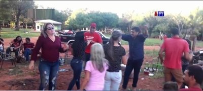 Organizaron una fiesta bailable en plena crisis sanitaria | Noticias Paraguay