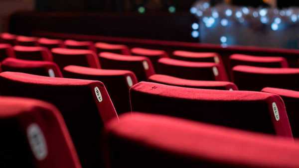 Sector de entretenimiento estima que cines operarían en agosto
