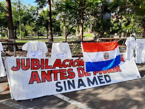 Médicos exigen Ley de Jubilación "antes de morir" » Ñanduti