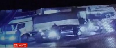 En pleno tráfico asaltaron a tiros a camionero | Noticias Paraguay