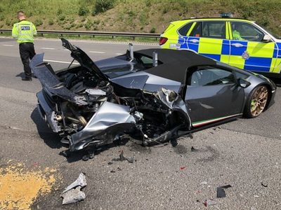 Destroza su Lamborghini de USD 300.000 minutos después de comprarlo