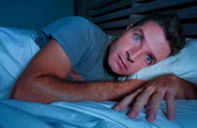 Estudio explica qué ocurre cuando empezamos a dormir menos - C9N