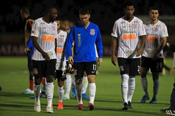 13 infectados por coronavirus en el Corinthians y 17 en el Botafogo