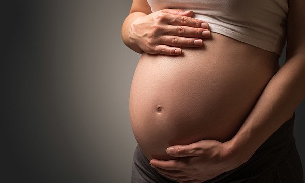 Niña de 11 años embarazada y ¿con posible covid? | Crónica