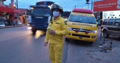 Bomberos de San Lorenzo organizan pizzeada para pagar flete de equipos donados
