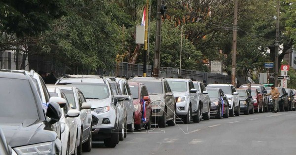 Abogados se movilizaron contra el cierre judicial en Alto Paraná
