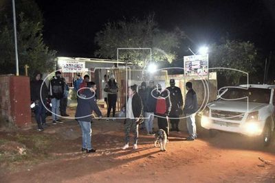 Hieren a un agente policial durante asalto en pizzería - Nacionales - ABC Color