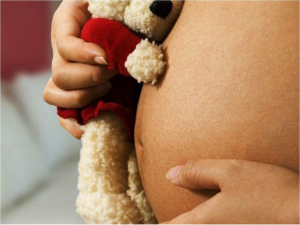 Una niña   abusada de 11 años dio a luz una beba por cesárea en Itauguá
