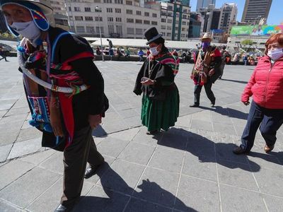 Covid-19: Bolivia amplía un mes más la cuarentena ante el aumento de casos