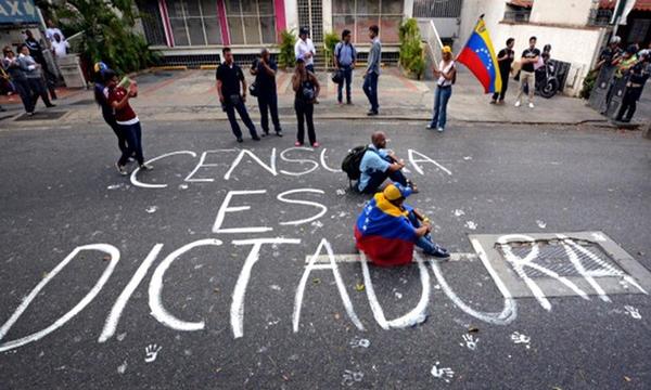 El régimen de Nicolás Maduro cometió 129 ataques contra la prensa desde que se inició la cuarentena por el coronavirus – Prensa 5
